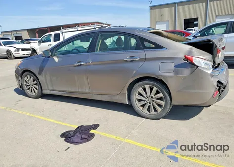 2014 Hyundai Sonata z USA, uszkodzony, nr VIN 5NPEC4AC9EH854184